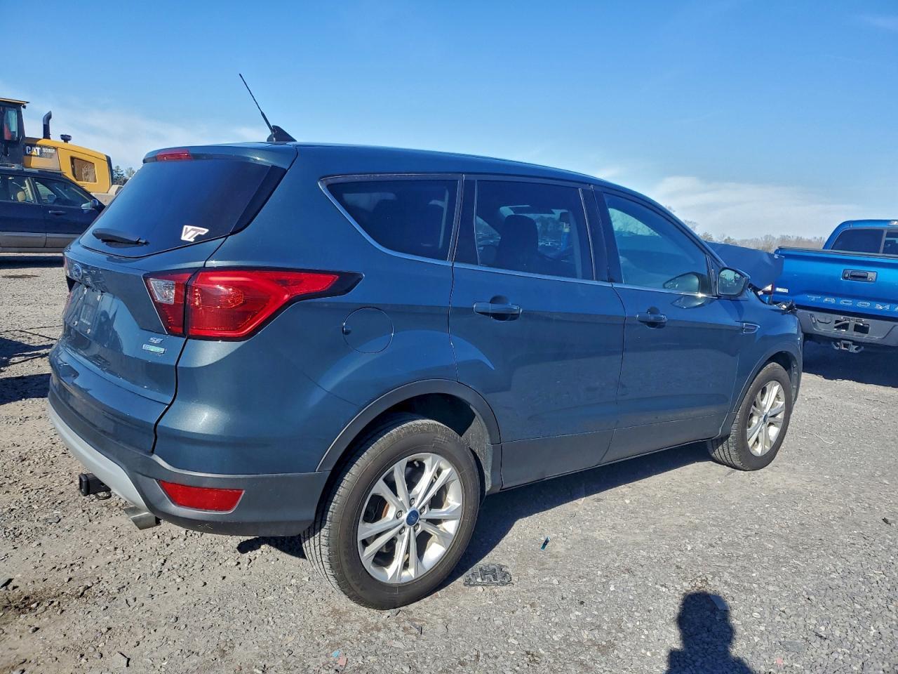 2019 Ford Escape Se - Фото 3