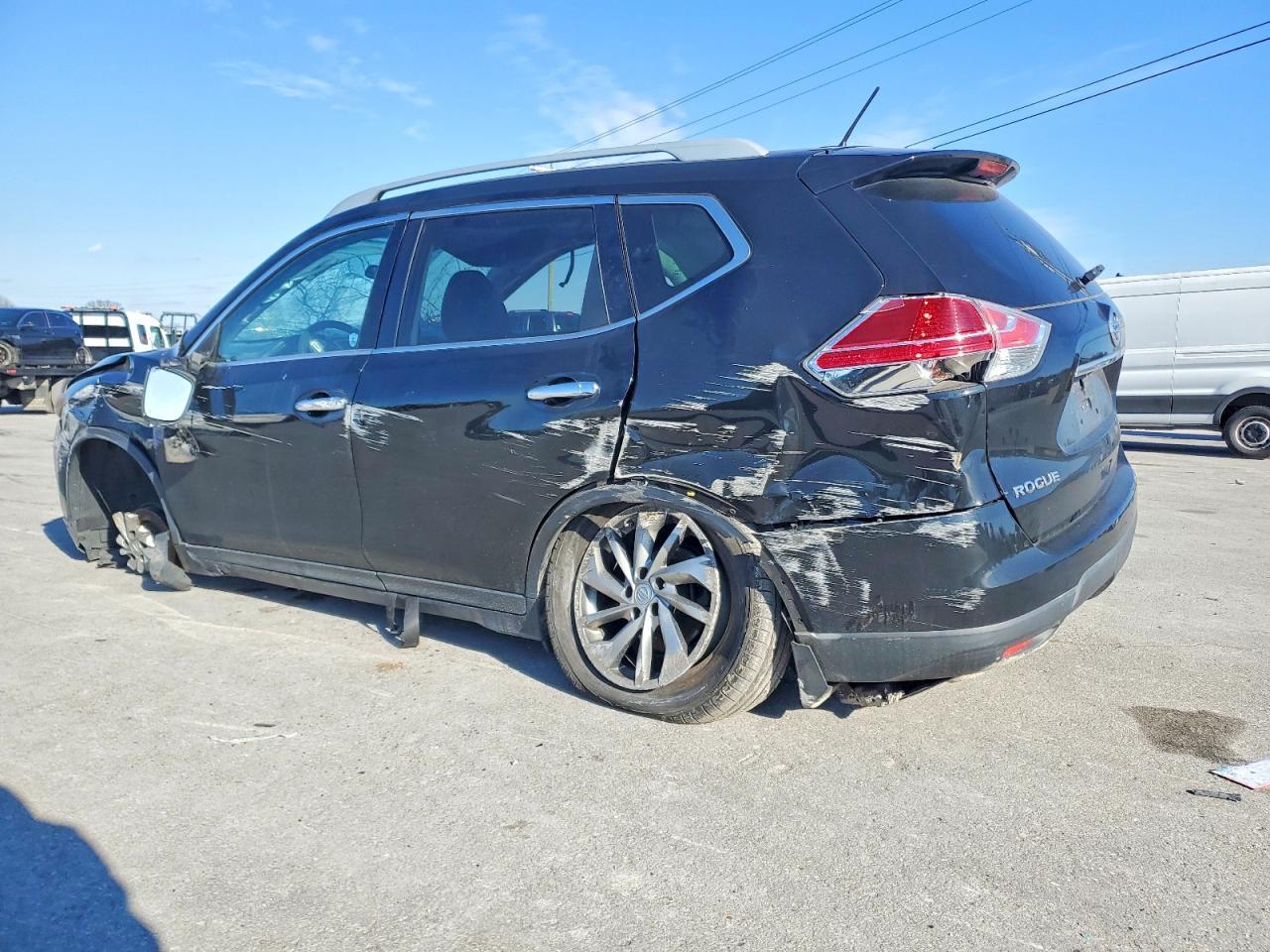 2014 Nissan Rogue S - Image 2