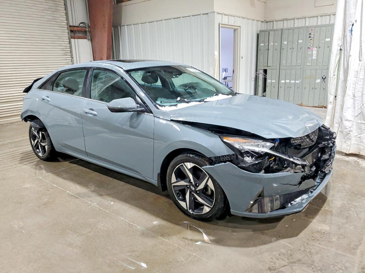 2022 Hyundai Elantra Limited - Фото 4