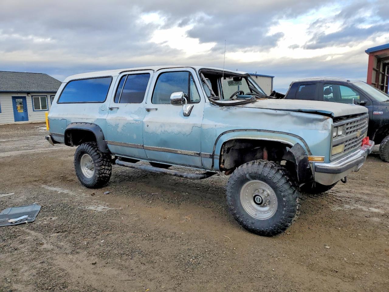 1990 Chevrolet Suburban V2500 - Фото 4