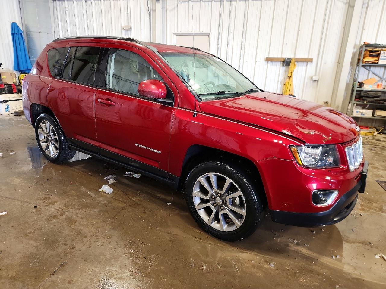 2016 Jeep Compass Latitude - Фото 4
