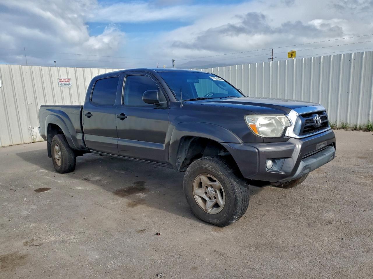 2014 Toyota Tacoma Double Cab Long Bed - Image 4