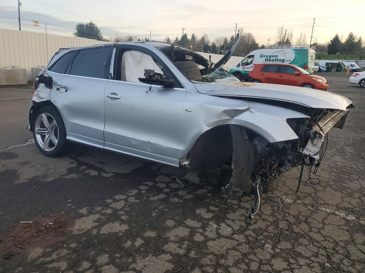 2010 Audi Q5 Premium Plus - Image 4