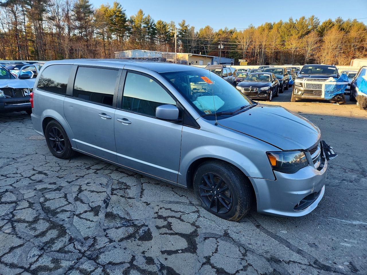 2019 Dodge Grand Caravan Gt - Фото 4