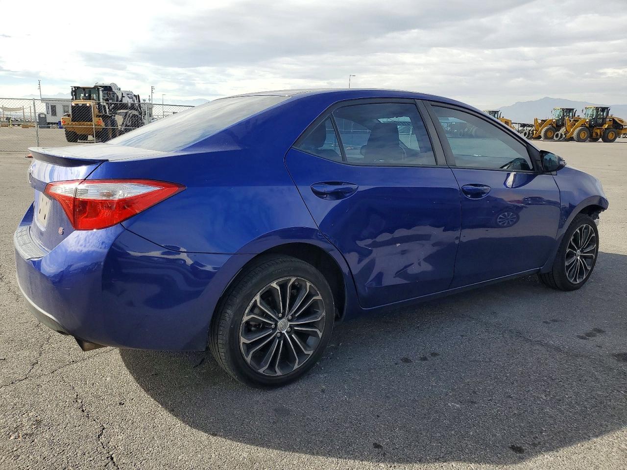 2014 Toyota Corolla S Plus - Фото 3