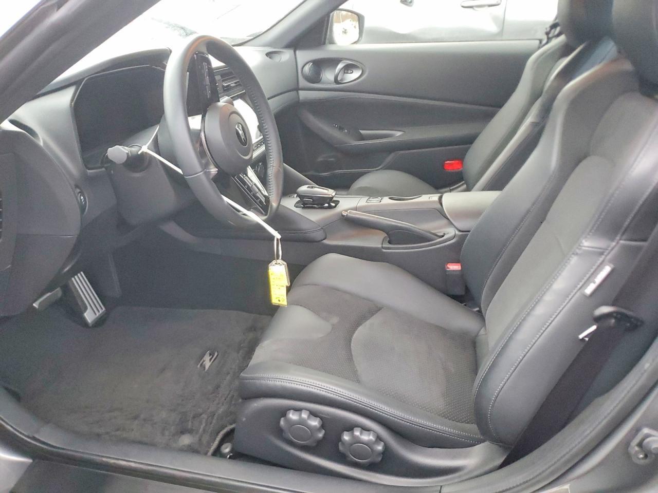 2025 Nissan Z Performance - Фото 7