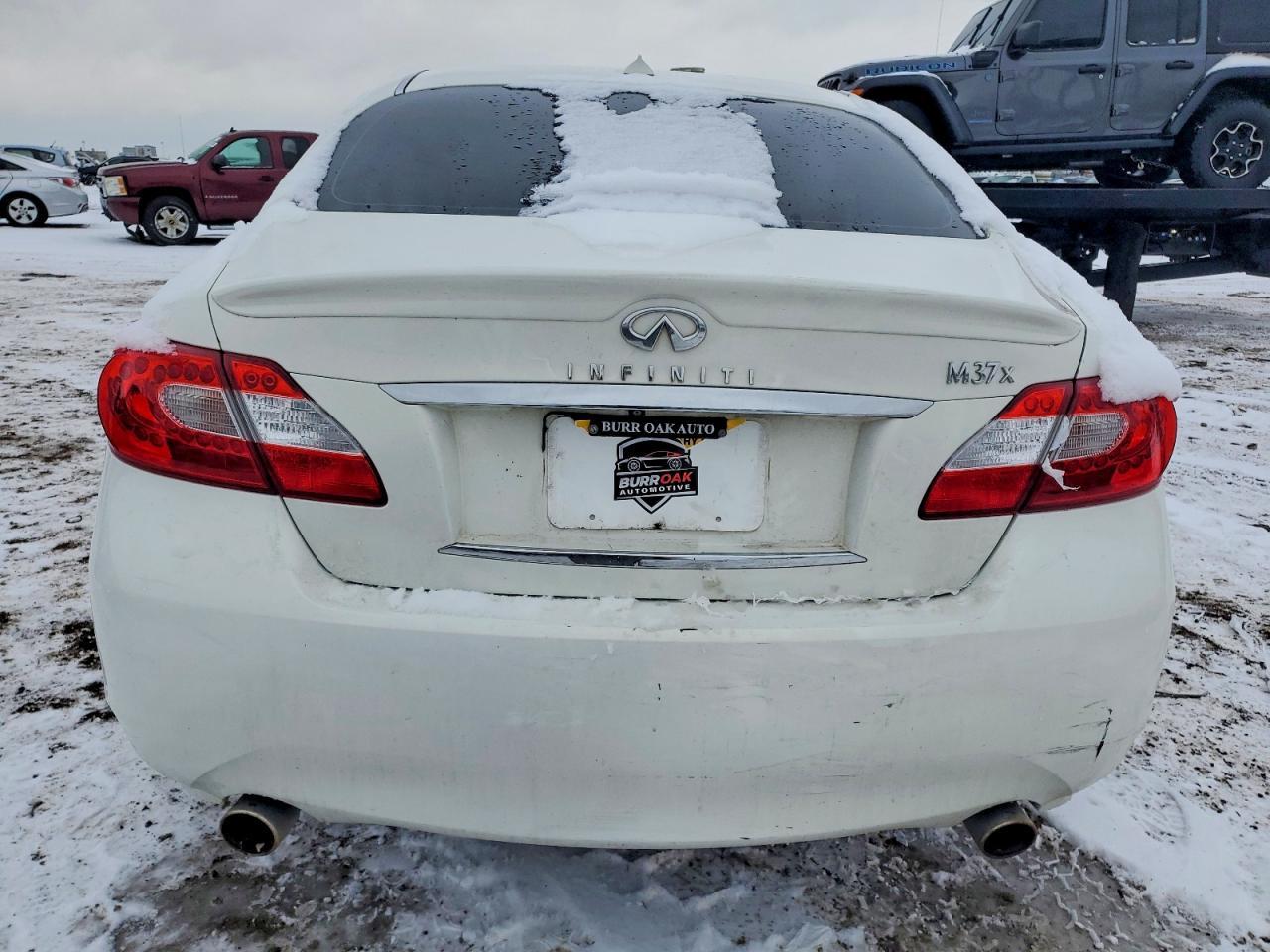 2012 Infiniti M37 X - Image 6