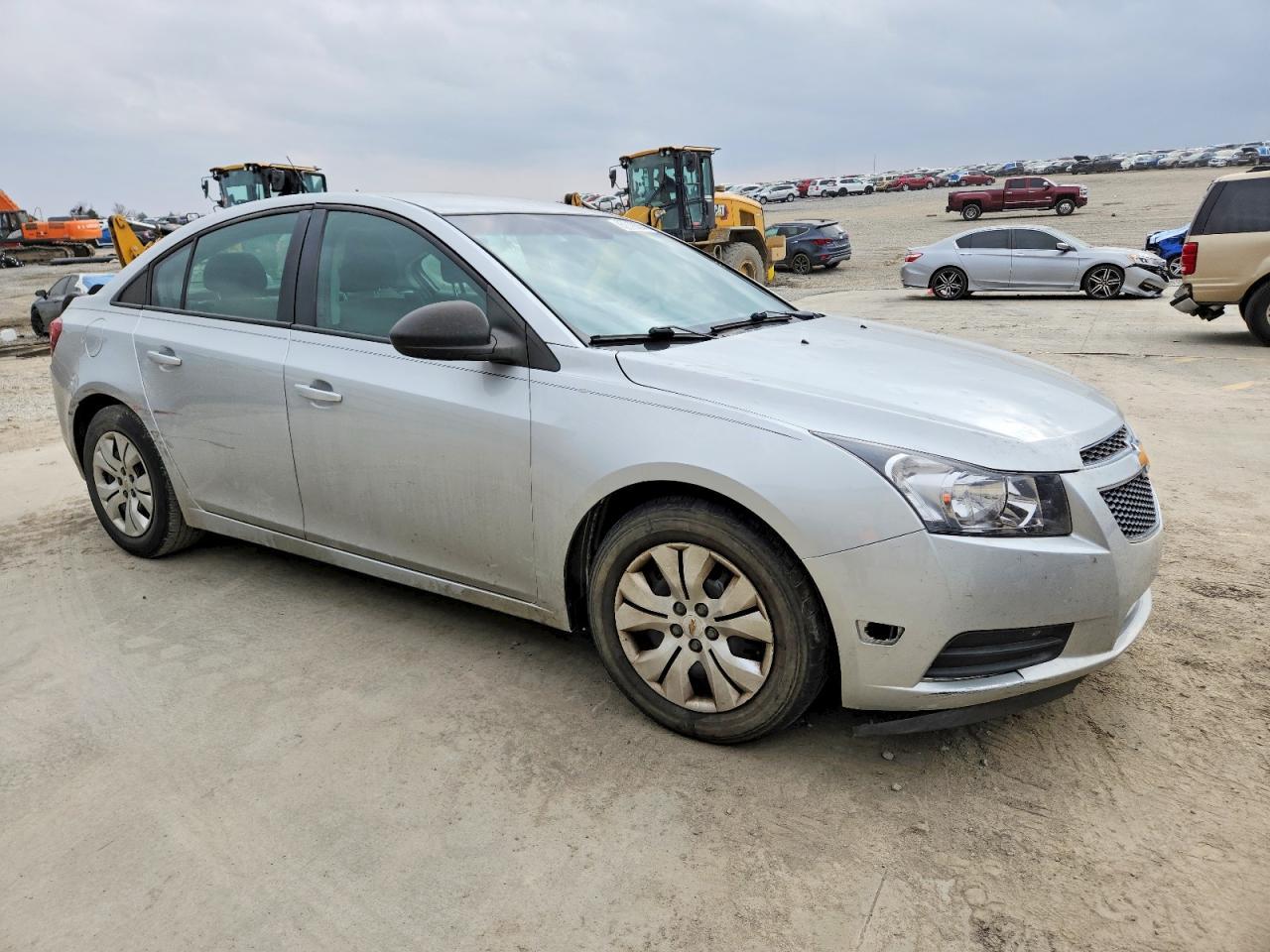 2013 Chevrolet Cruze Ls - Фото 4