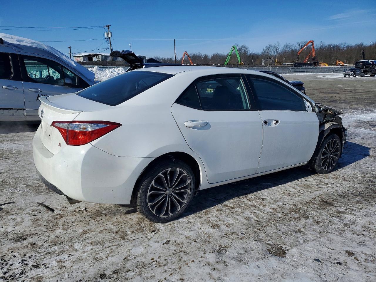 2015 Toyota Corolla L - Фото 3