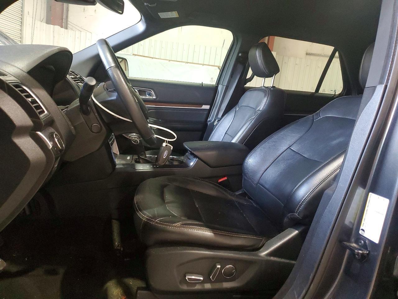 2018 Ford Explorer Limited - Image 7