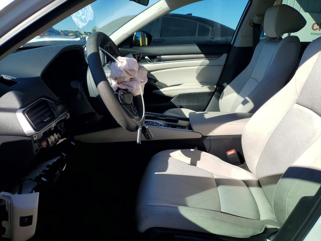 2019 Honda Accord Hybrid - Фото 7