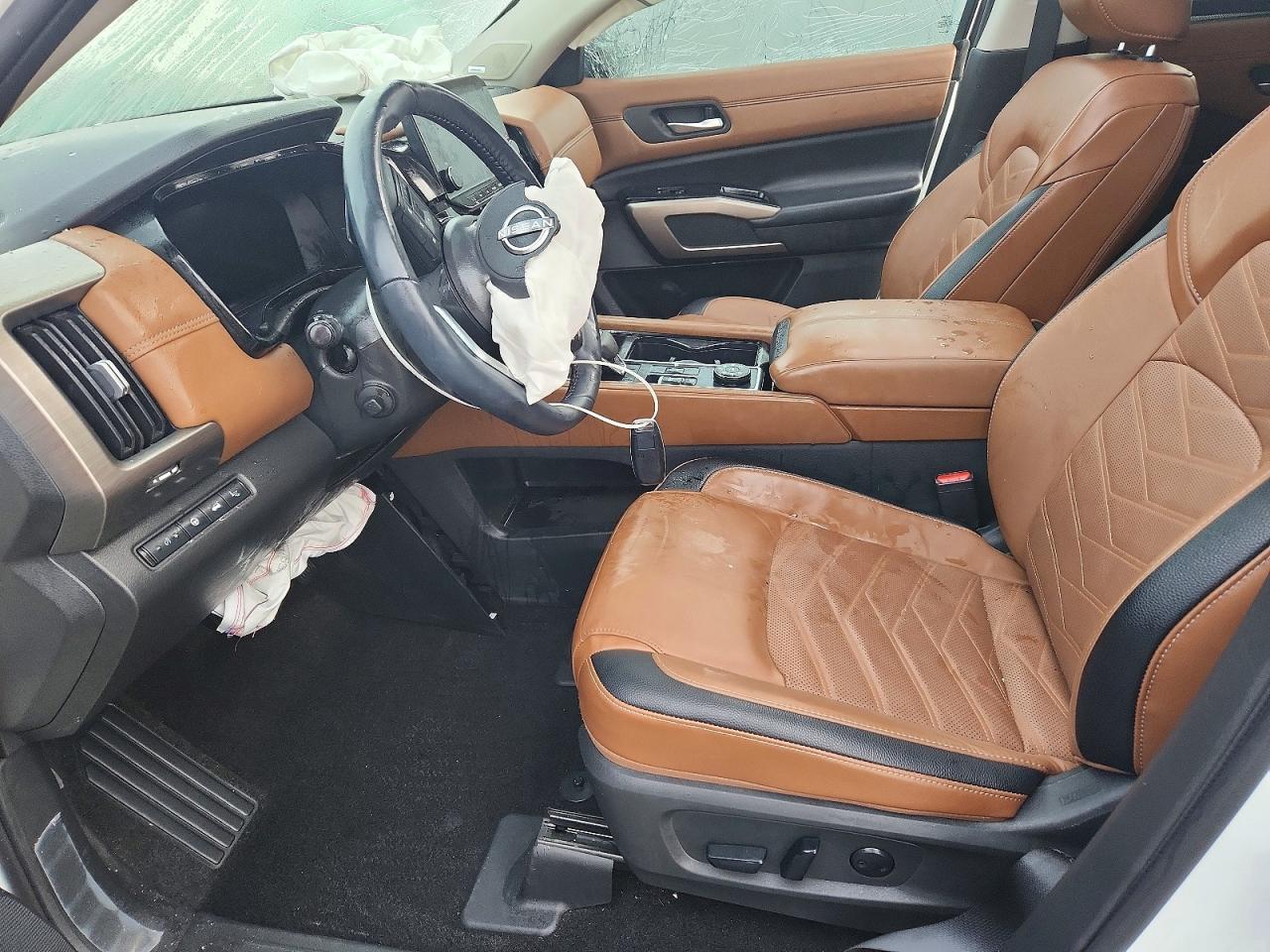 2024 Nissan Pathfinder Platinum - Фото 7