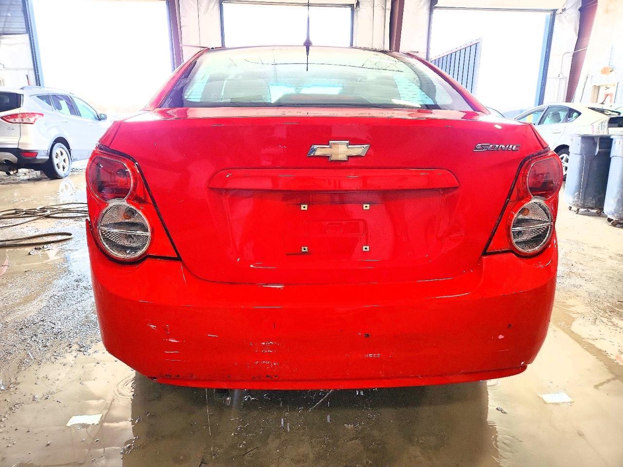 2014 Chevrolet Sonic Ls - Image 6