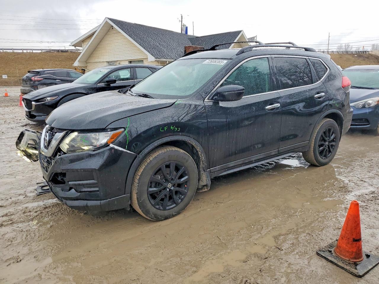 2017 Nissan Rogue Sv