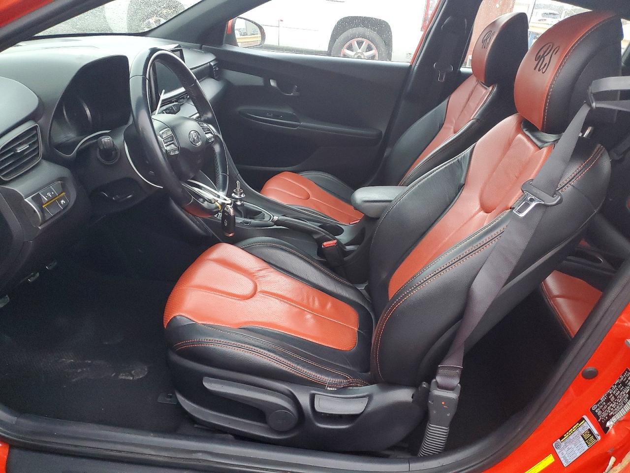 2019 Hyundai Veloster - Image 7