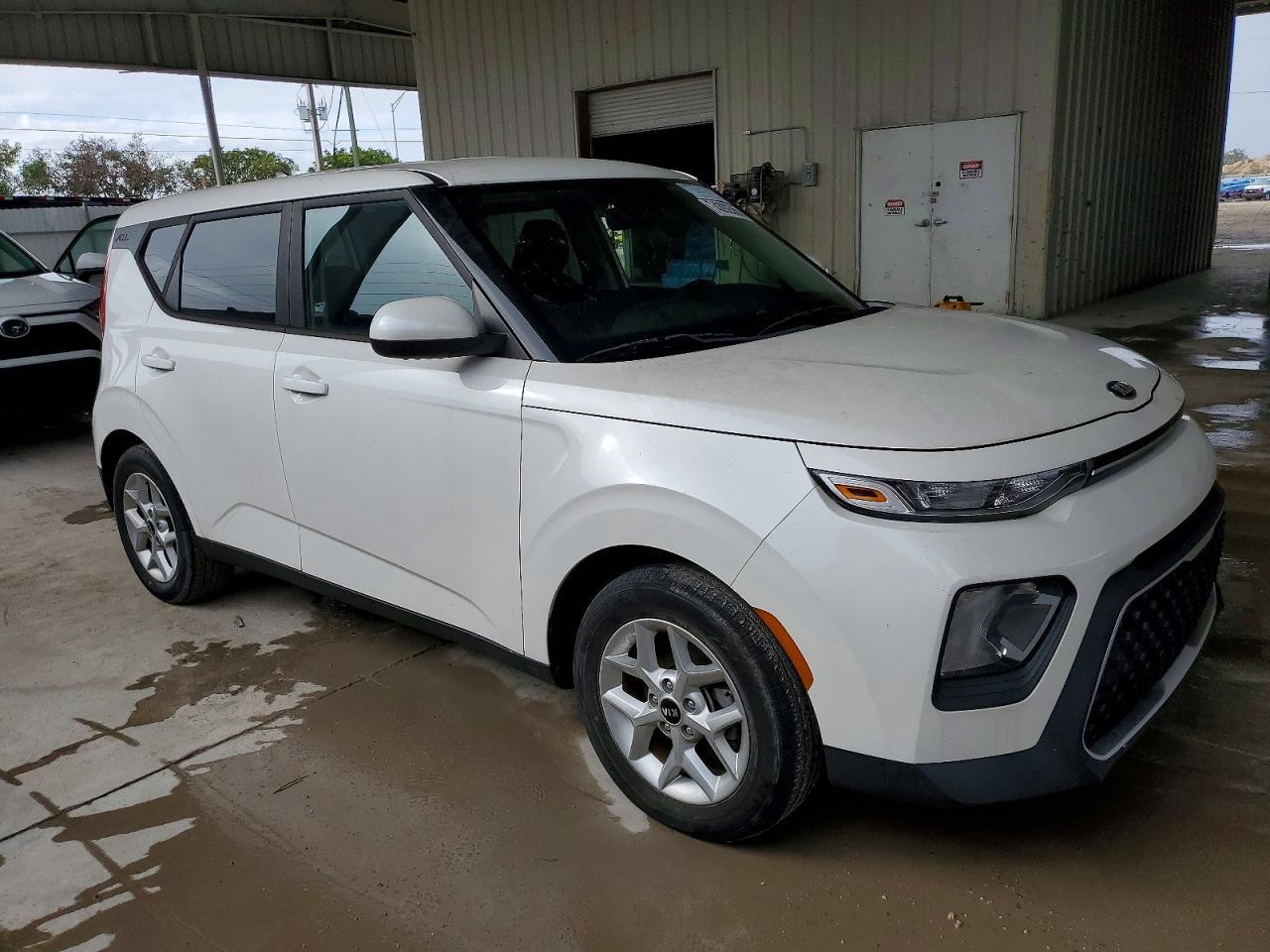 2021 Kia Soul Lx - Фото 4