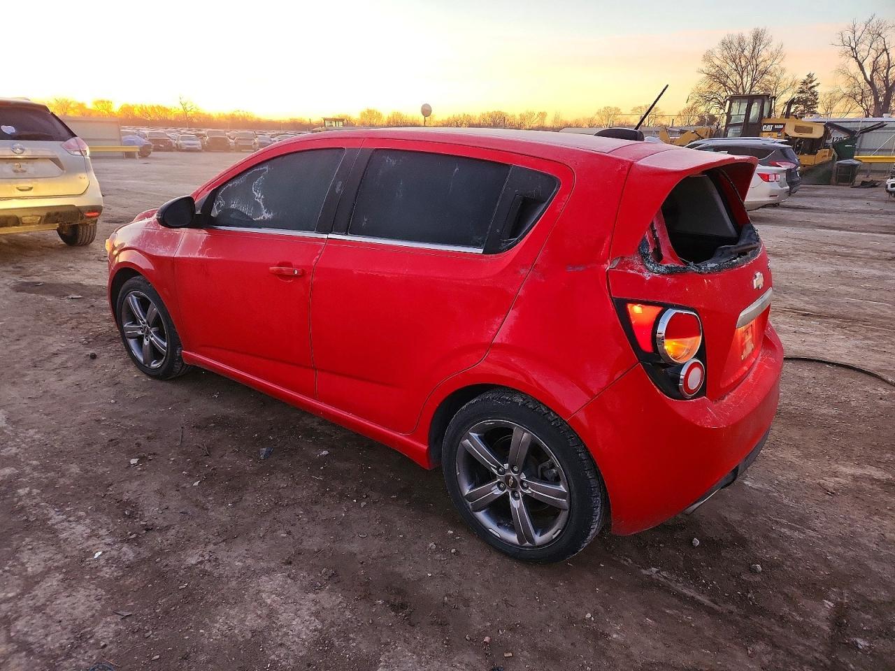 2015 Chevrolet Sonic Rs - Фото 2