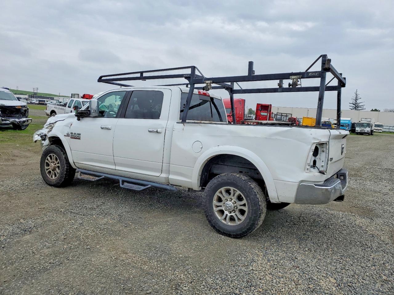 2017 Ram 2500 Laramie - Фото 2