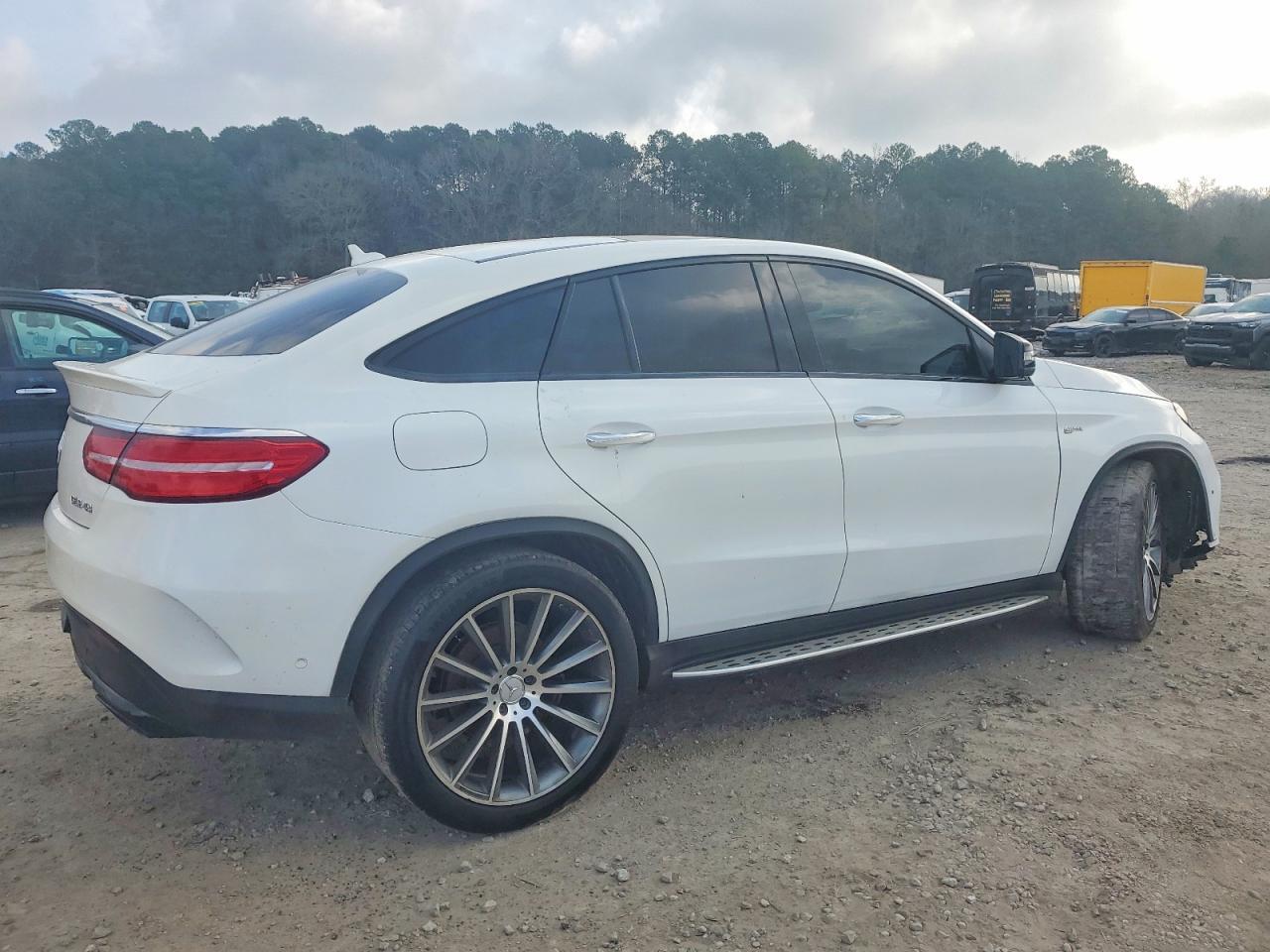 2019 Mercedes-Benz Gle Coupe 43 Amg - Image 3