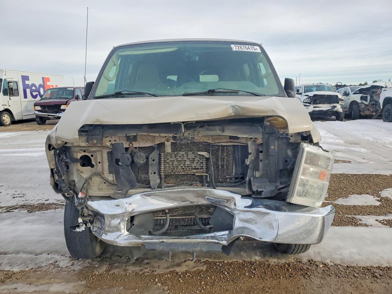 2013 Ford Econoline E350 Super Duty Wagon - Фото 5