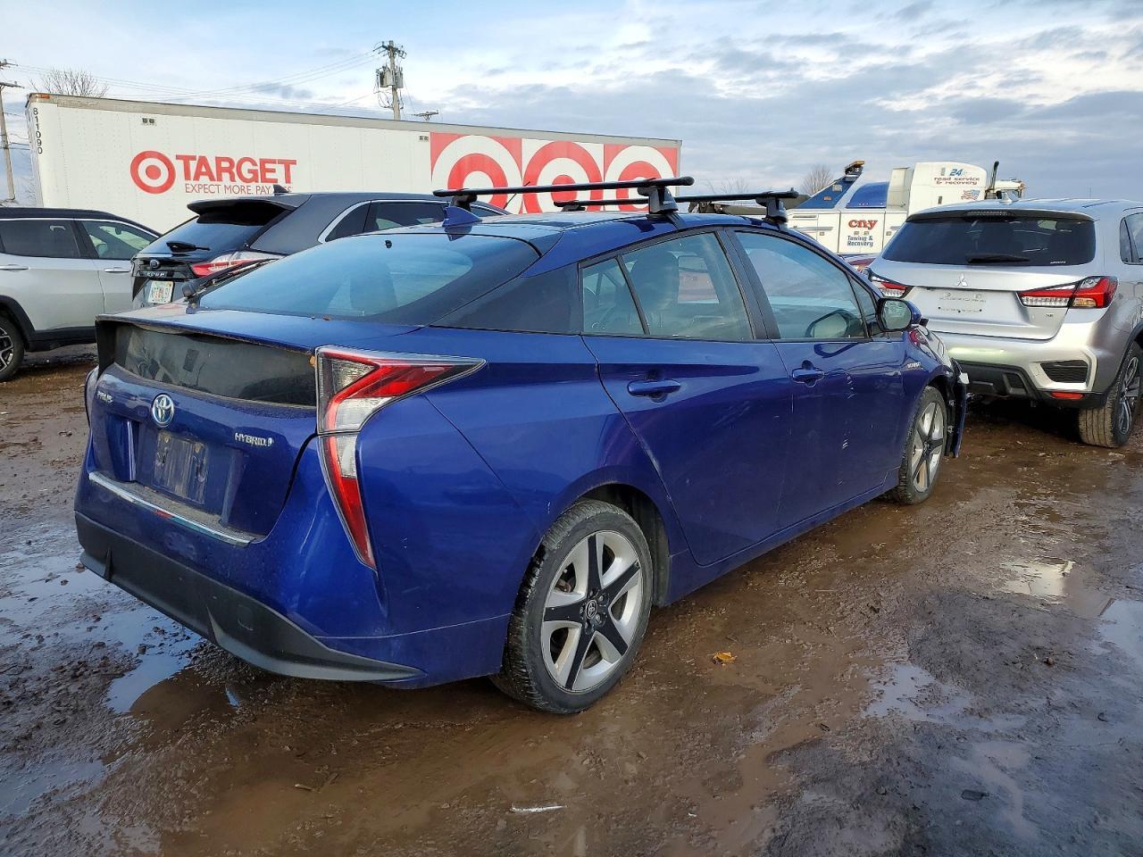 2016 Toyota Prius - Image 3