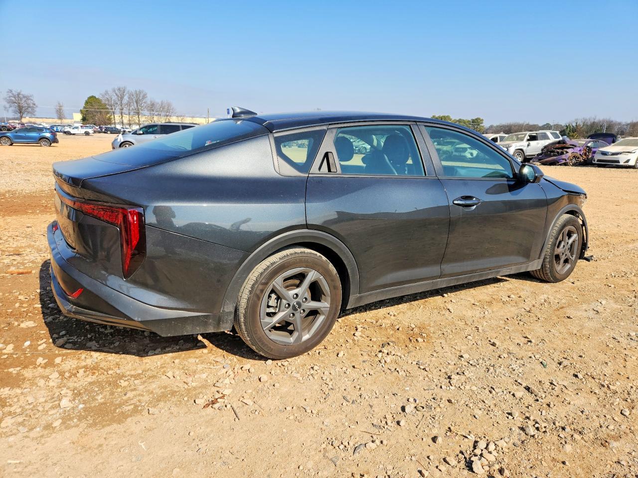 2025 Kia K4 Lx - Фото 3