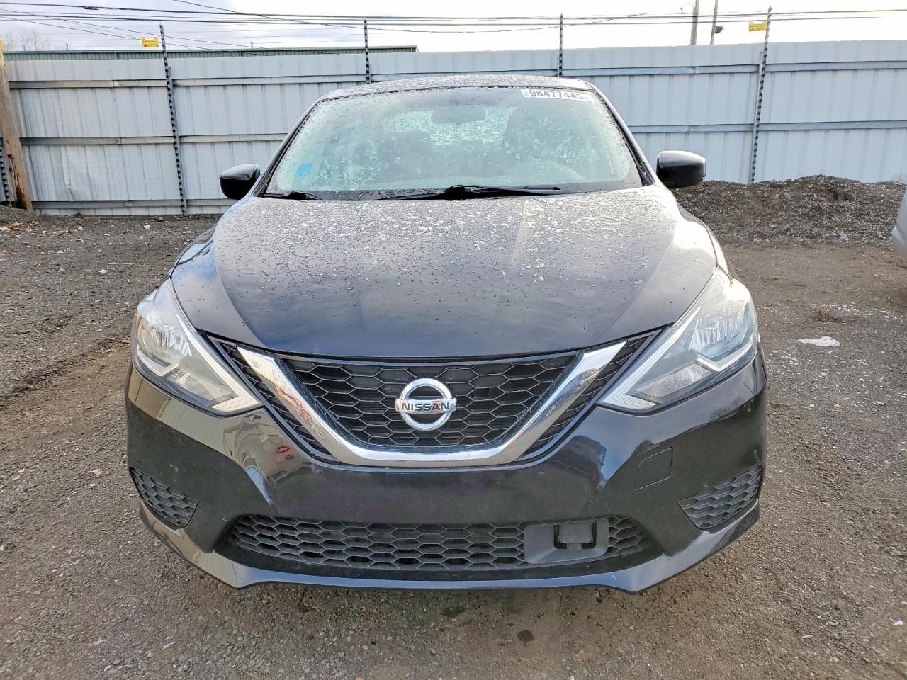 2019 Nissan Sentra S - Image 5