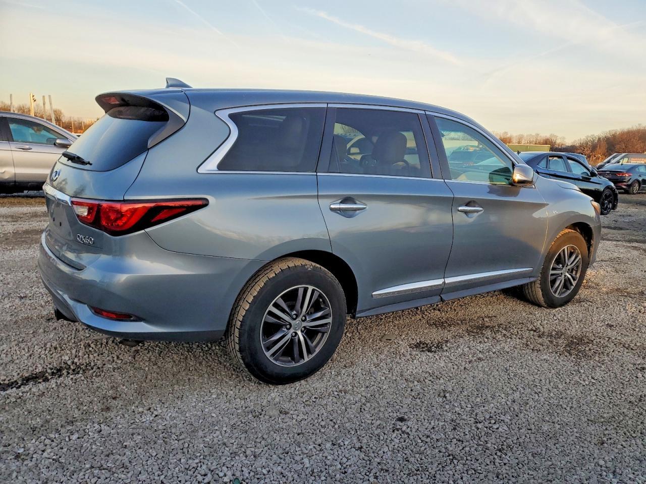 2016 Infiniti Qx60 - Фото 3