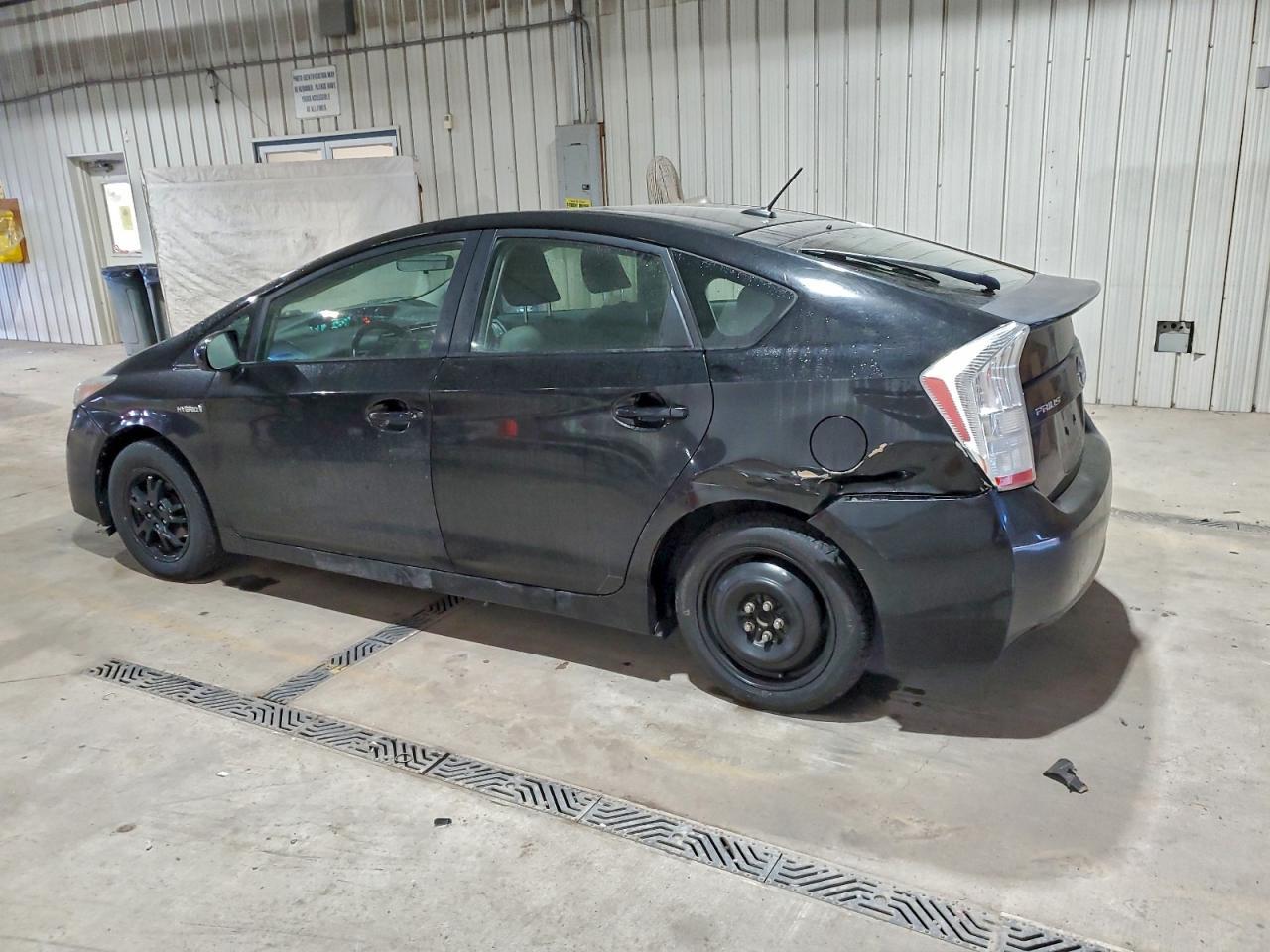 2010 Toyota Prius - Фото 2