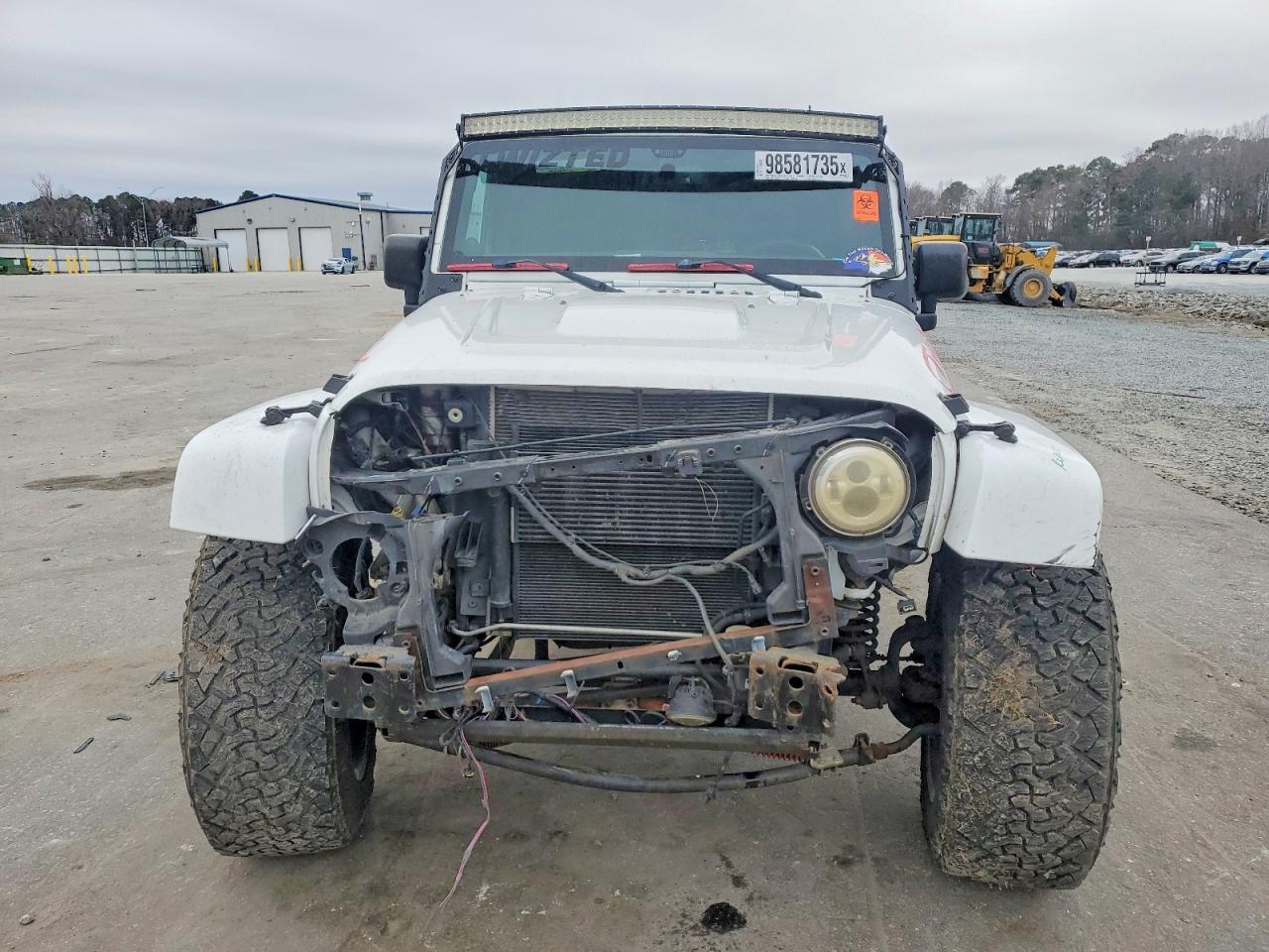 2014 Jeep Wrangler Unlimited Sahara - Фото 5