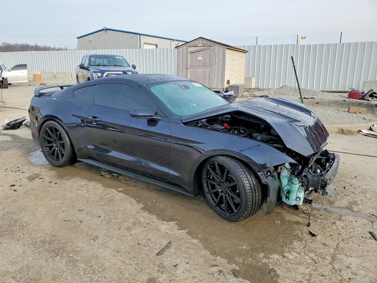 2021 Ford Mustang Gt - Фото 4