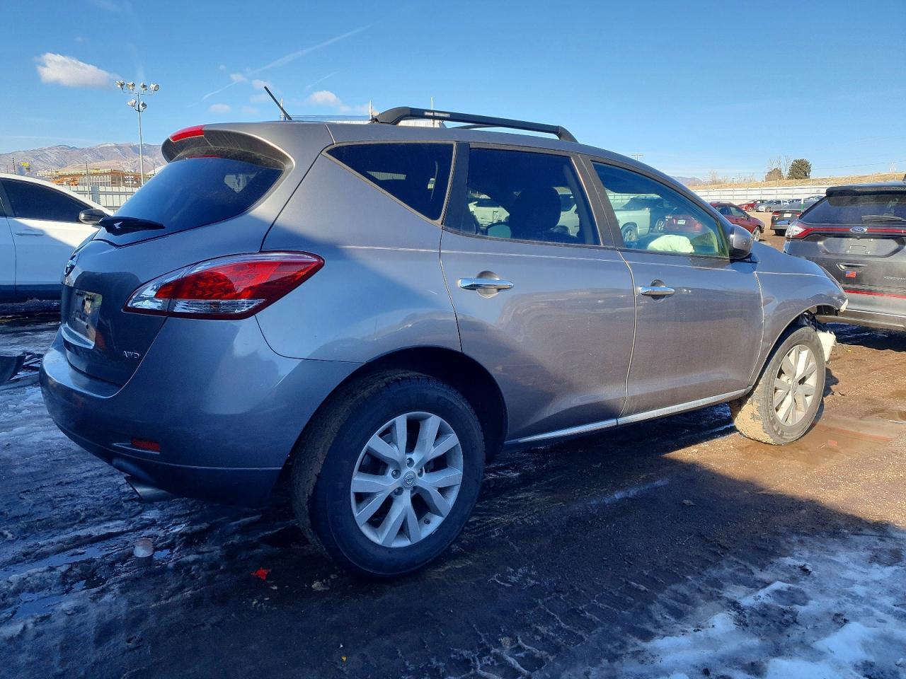 2011 Nissan Murano S - Фото 3
