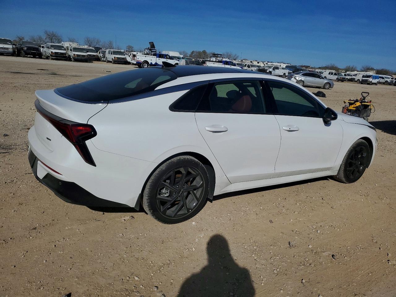 2026 Kia K5 Gt Line - Фото 3