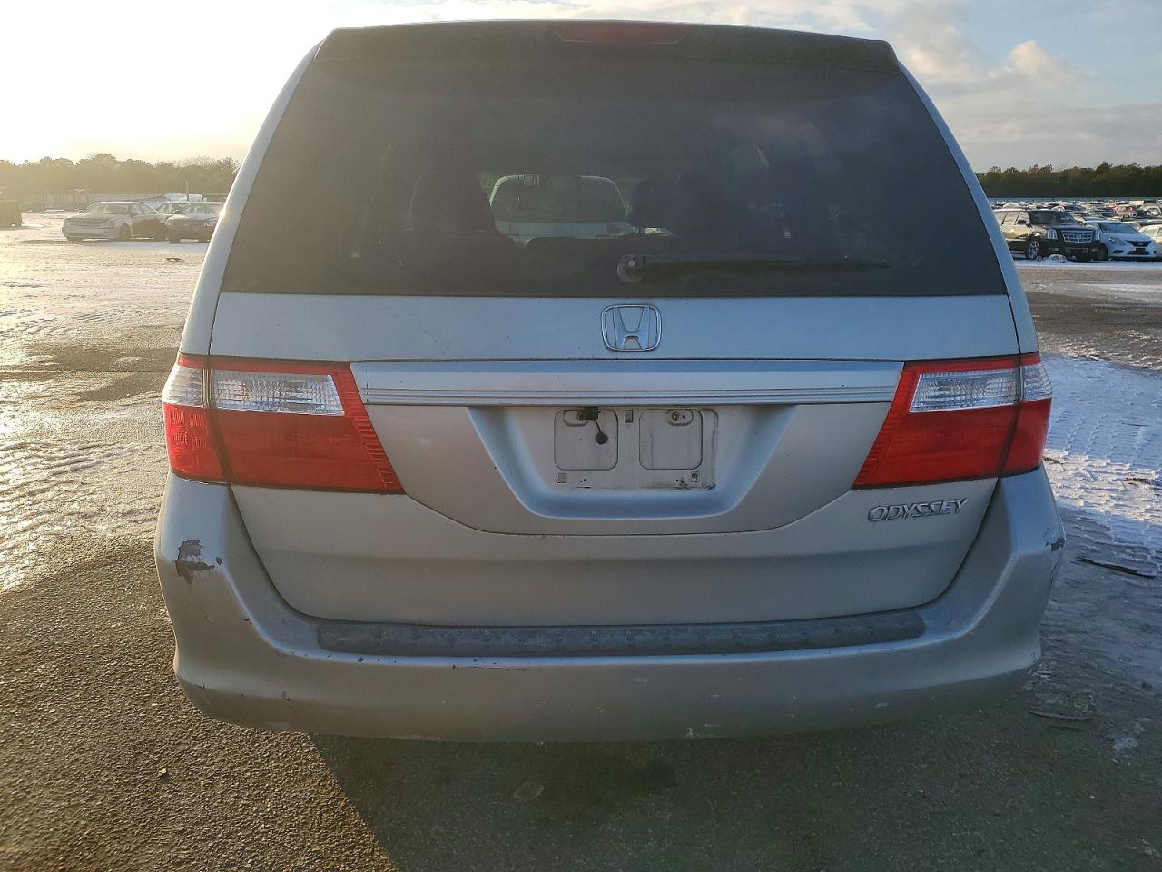 2005 Honda Odyssey Lx - Фото 6