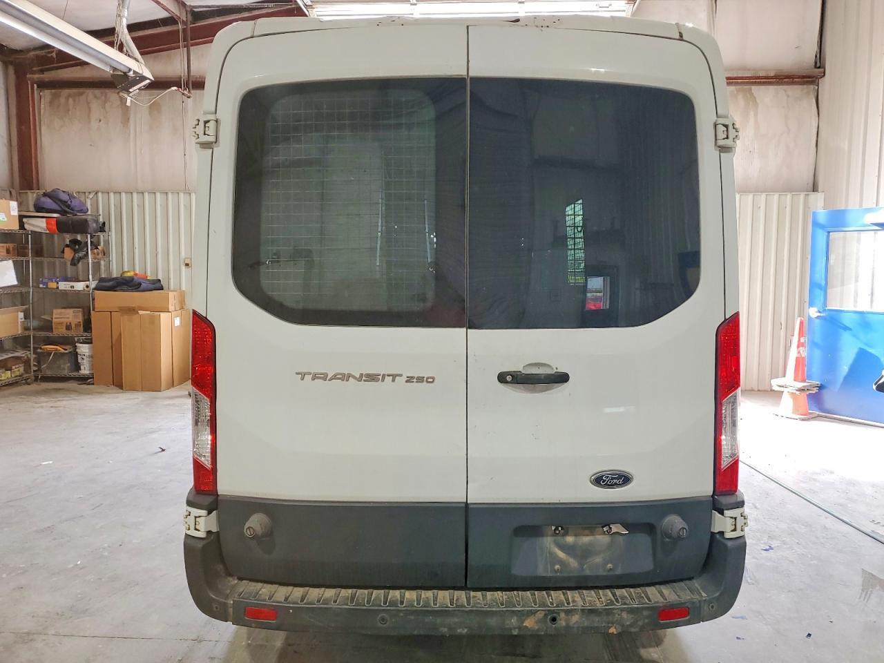 2018 Ford Transit T-250 Utility / Service Van - Фото 6