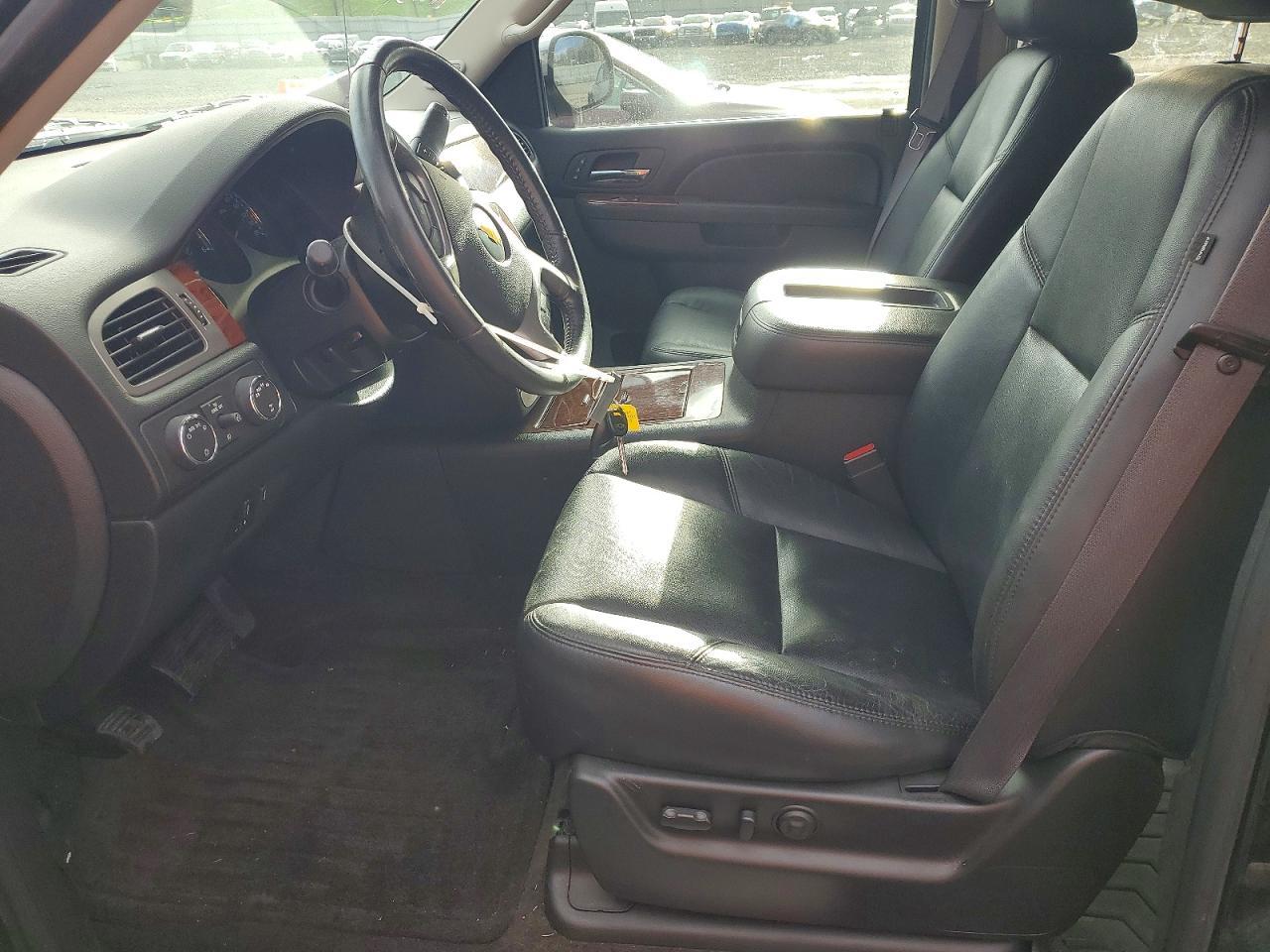 2011 Chevrolet Avalanche Ltz - Image 7