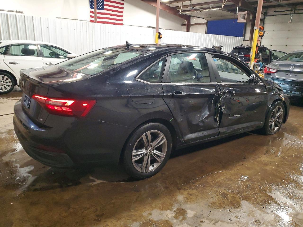 2024 Volkswagen Jetta Se - Image 3