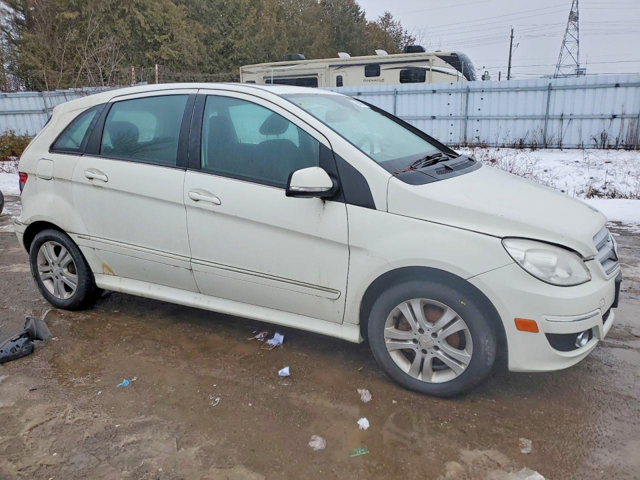 2009 Mercedes Benz B200 - Фото 4