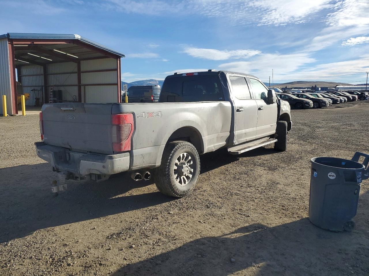 2022 Ford F350 Super Duty - Фото 3