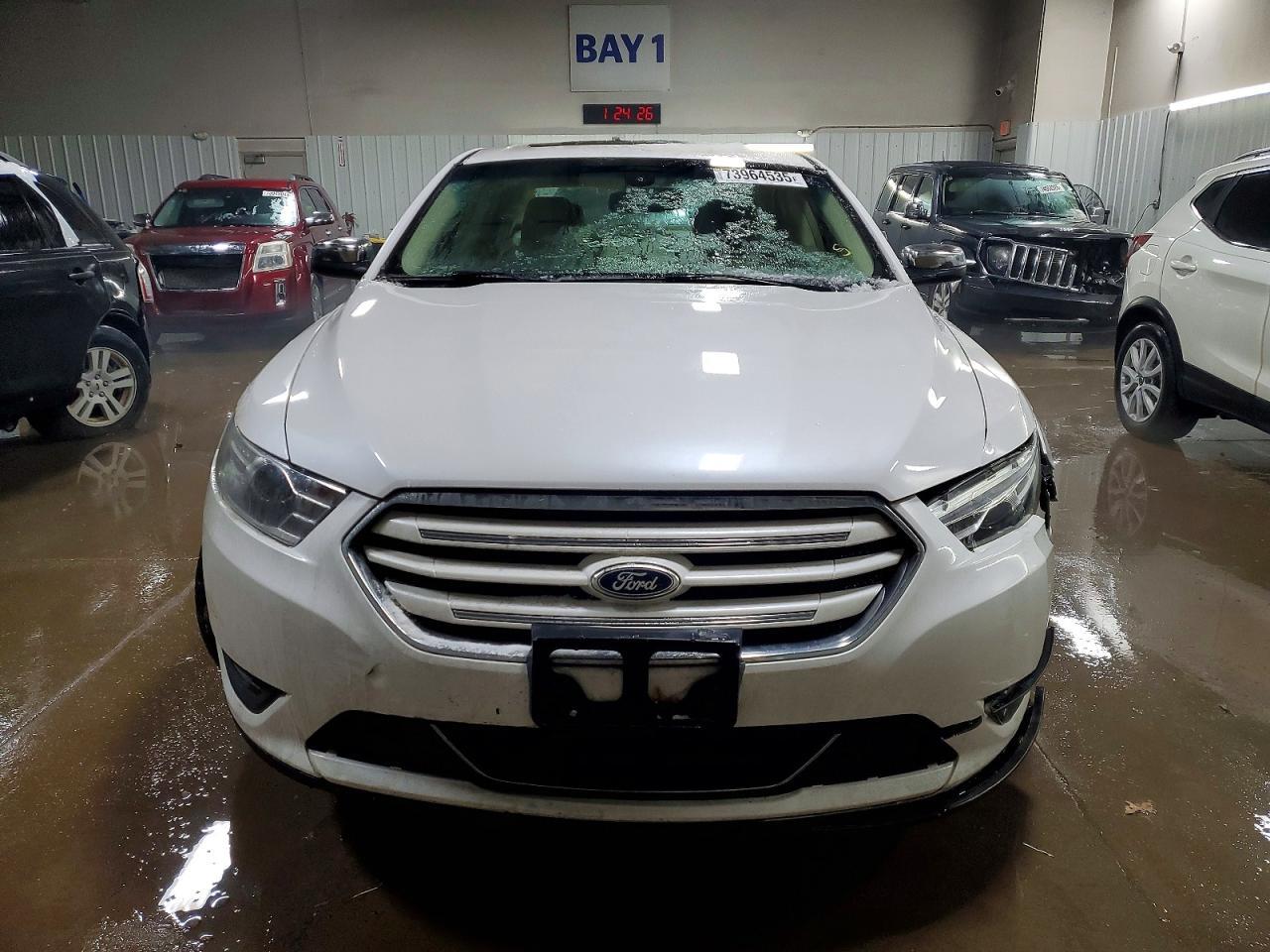 2013 Ford Taurus Limited - Фото 5