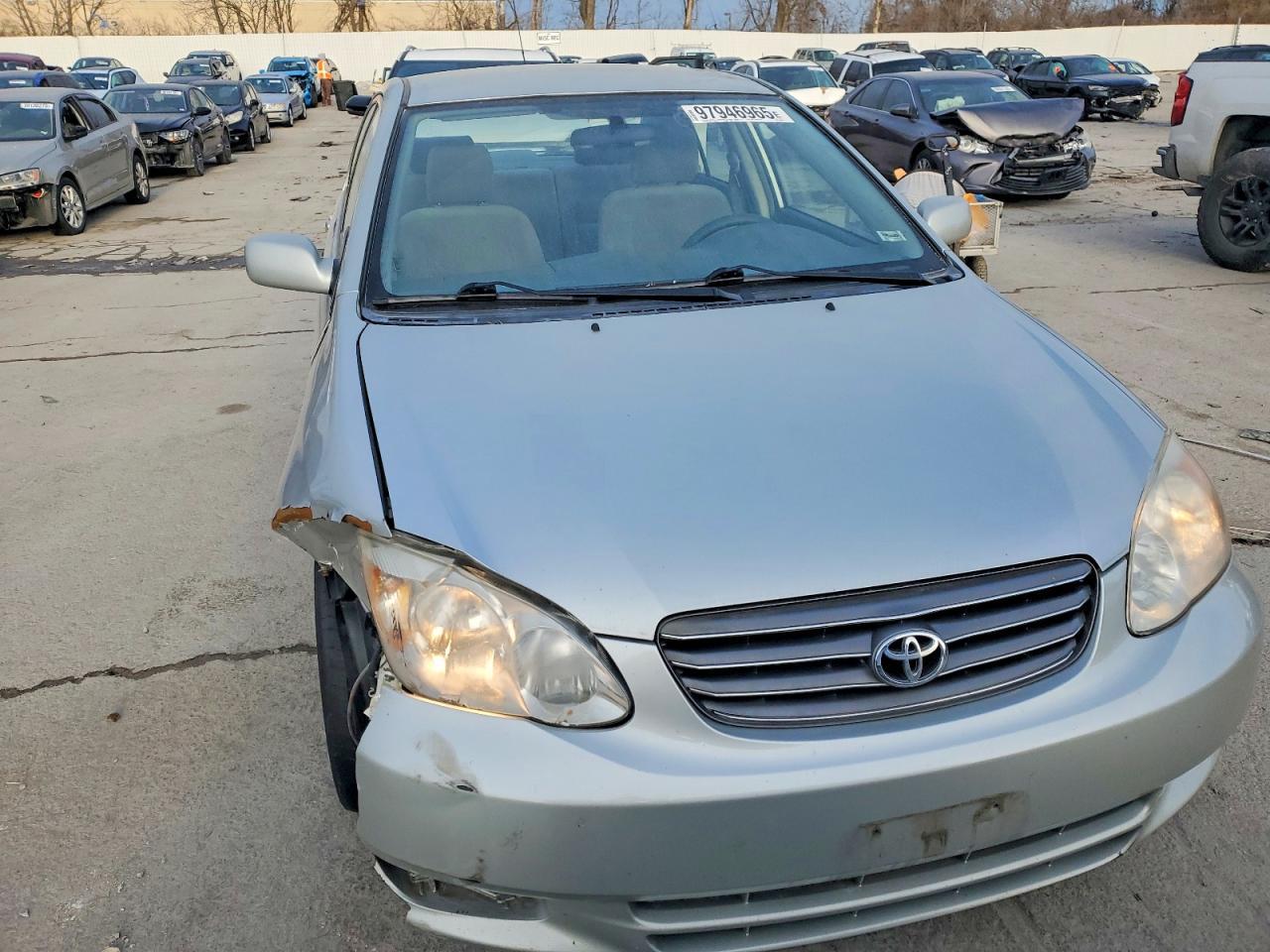 2004 Toyota Corolla Ce - Image 5