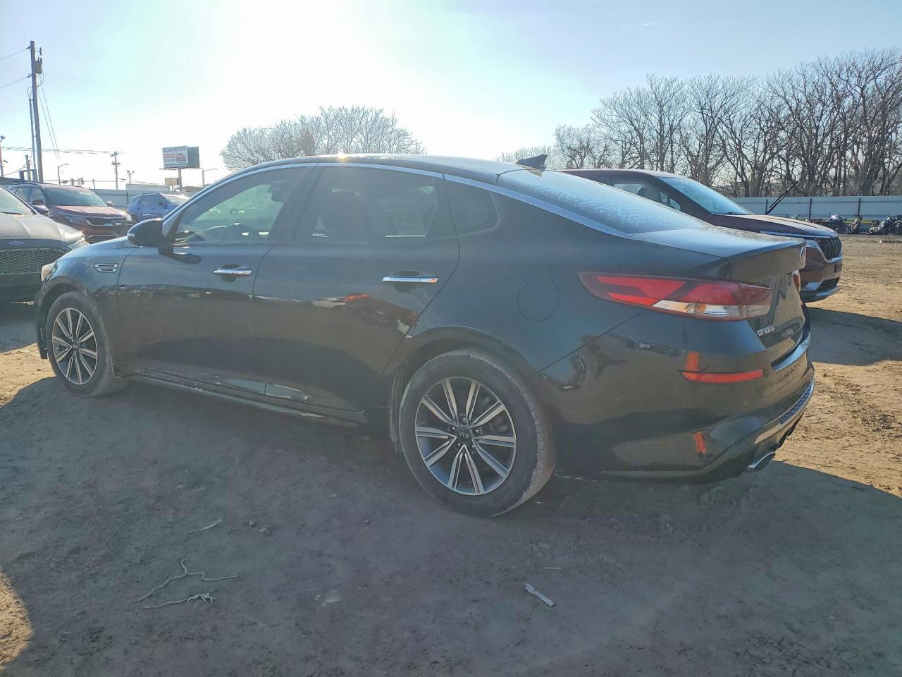 2019 Kia Optima Ex - Image 2