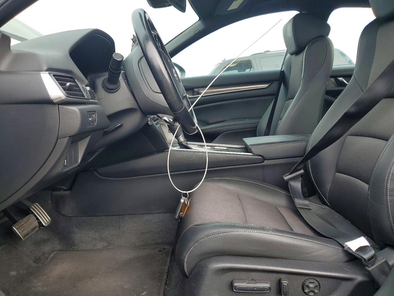 2022 Honda Accord Sport - Фото 7