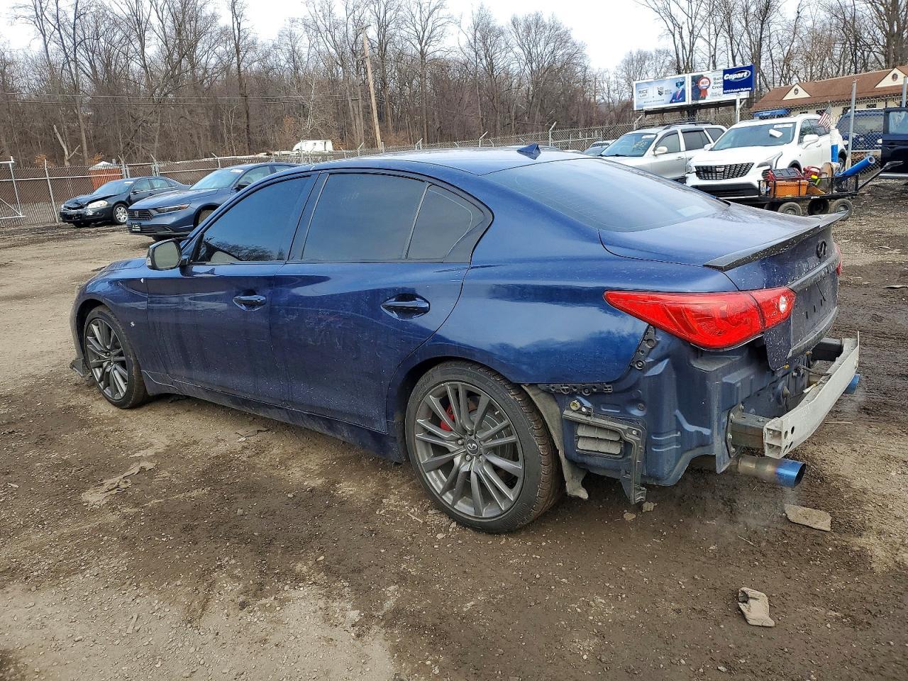 2017 Infiniti Q50 Red Sport 400 - Фото 2