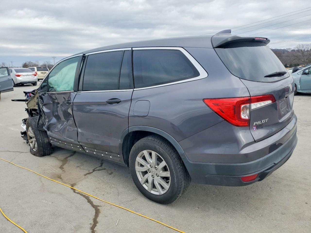 2019 Honda Pilot Lx - Фото 2