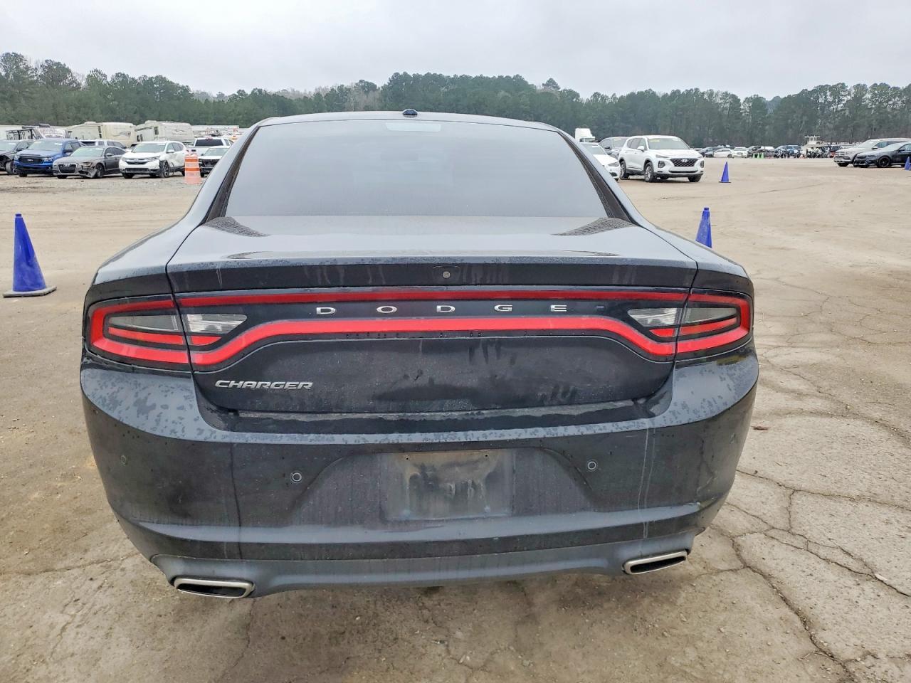 2019 Dodge Charger Sxt - Image 6