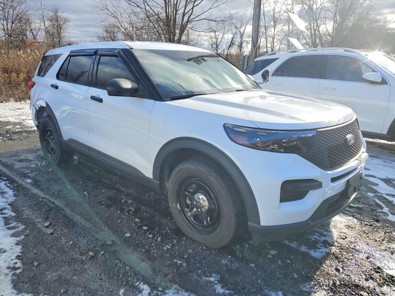 2023 Ford Explorer Police Interceptor - Image 4