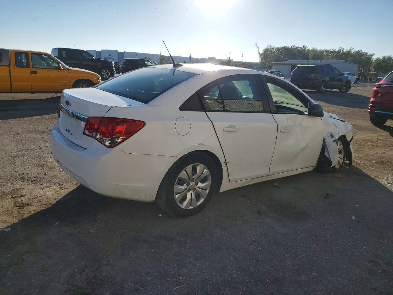 2013 Chevrolet Cruze Ls - Фото 3