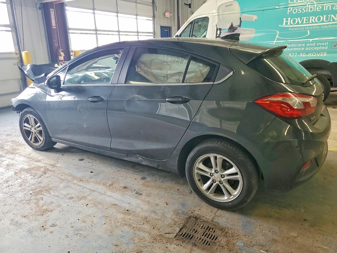 2017 Chevrolet Cruze Lt - Фото 2