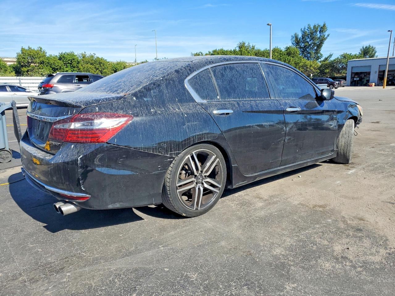 2016 Honda Accord Sport - Image 3